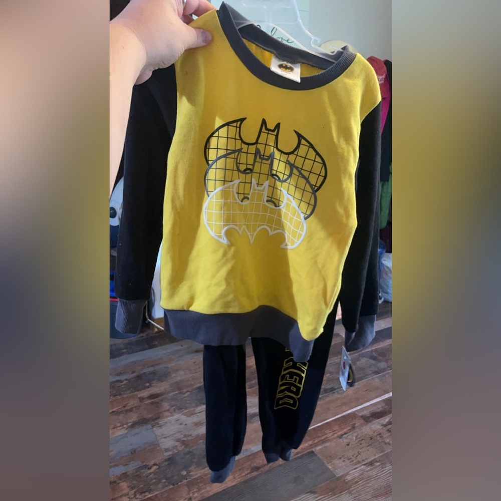 5t Batman outfit